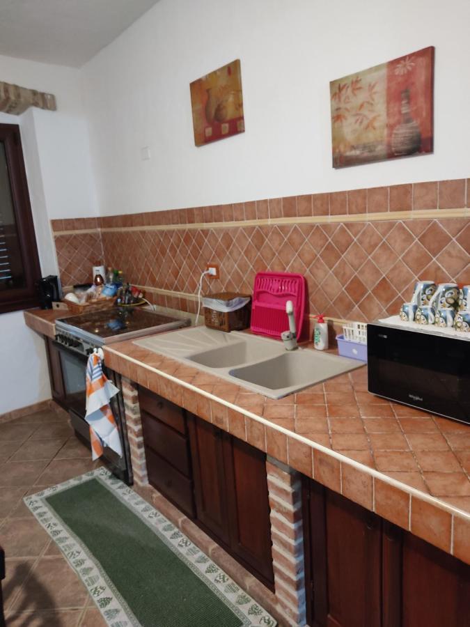 Casa Di Stefano Villa Villamassargia Eksteriør billede